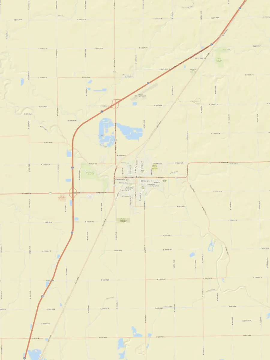 Street map of Pontiac, Illinois, showing the town, the Vermilion River, and Interstate 55
